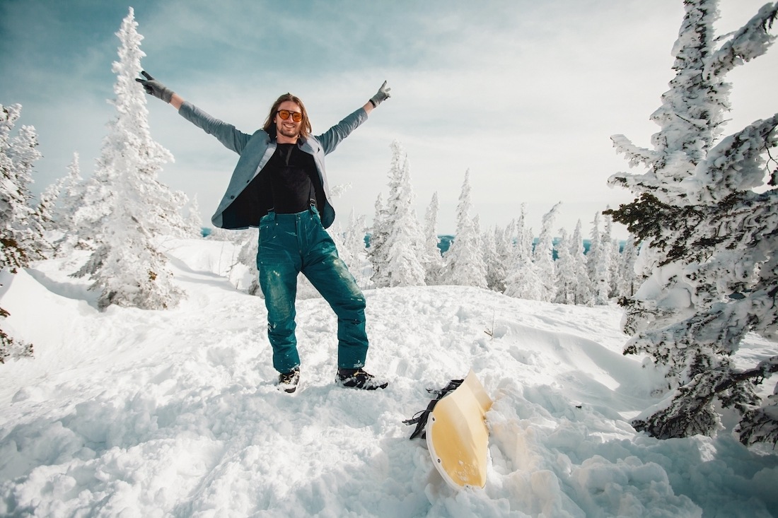 A snowboarder’s guide to safe cannabis consumption